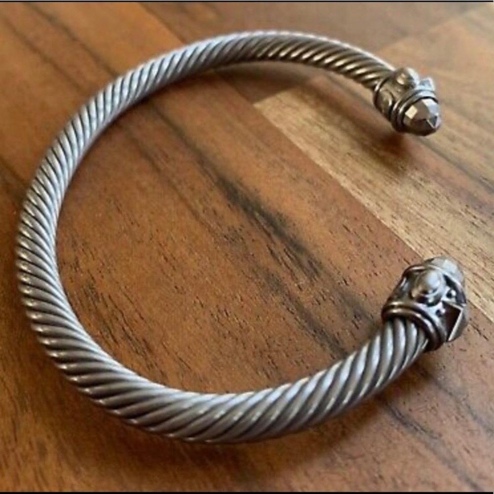 **RARE** DAVID YURMAN Grey Aluminum Renaissance Bracelet Cuff